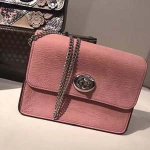 coach mini chain cross body pink
